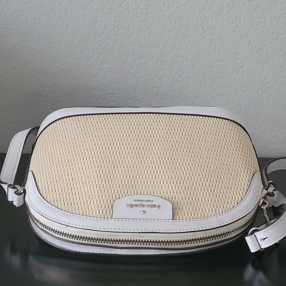 Sylvia Straw X-large Dome Crossbody - Picture 8 of 15